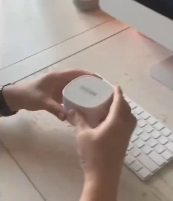 Mini Portable Rechargeable Desk Vacuum Cleaner for Keyboard and Desktop